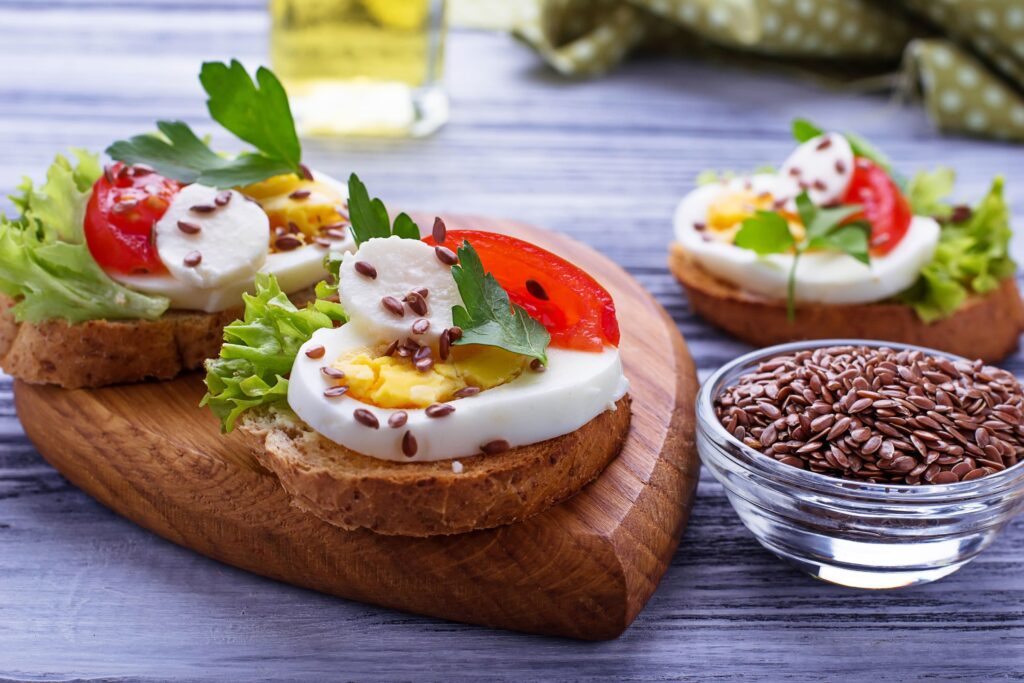 quanto de proteína tem um ovo