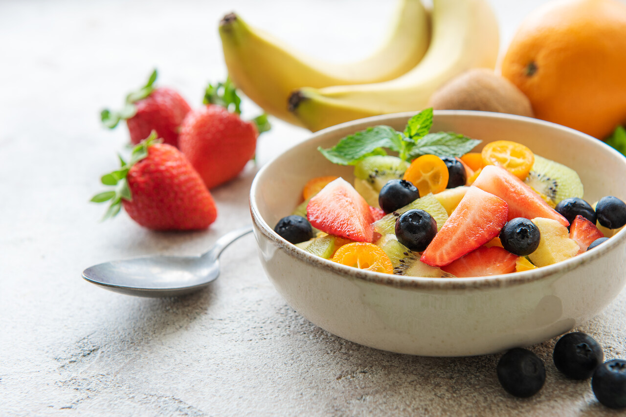 foto de uma salada de frutas